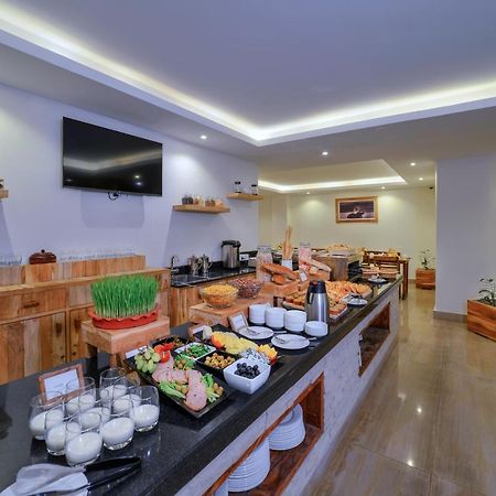 Aabas Pokhara By Barahi Hospitality Otel Dış mekan fotoğraf