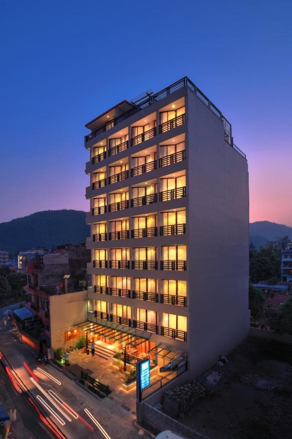 Aabas Pokhara By Barahi Hospitality Otel Dış mekan fotoğraf