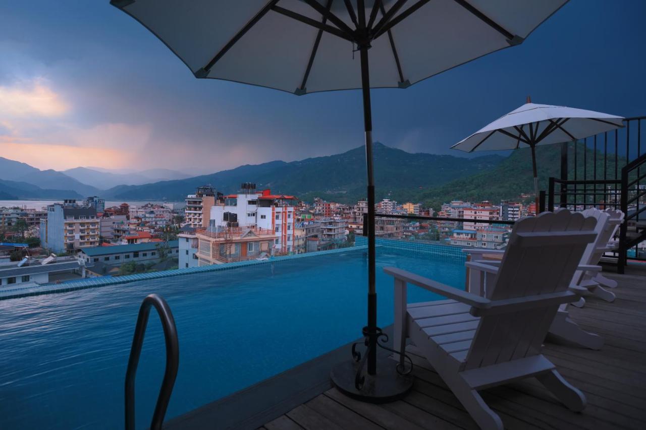 Aabas Pokhara By Barahi Hospitality Otel Dış mekan fotoğraf